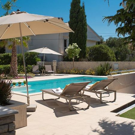 נובליה Pool Apartments Galeb מראה חיצוני תמונה