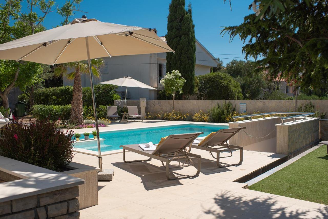 נובליה Pool Apartments Galeb מראה חיצוני תמונה
