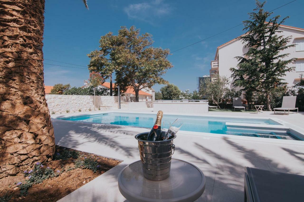 נובליה Pool Apartments Galeb מראה חיצוני תמונה